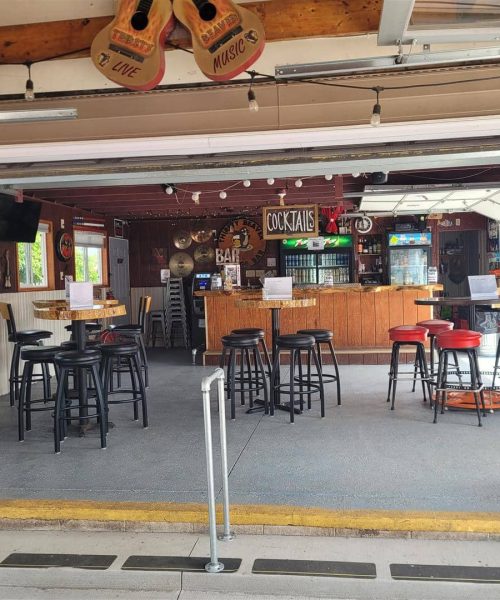 Thirsty Beaver party yard bar.