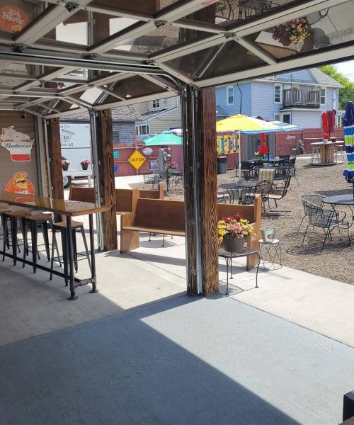 Thirsty Beaver party yard bar.